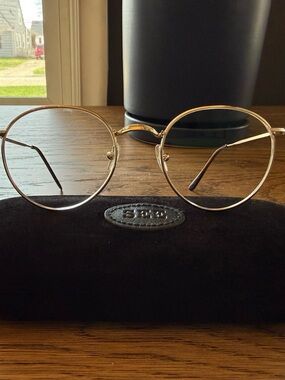 SEE 7884 C3 Gold Round Metal